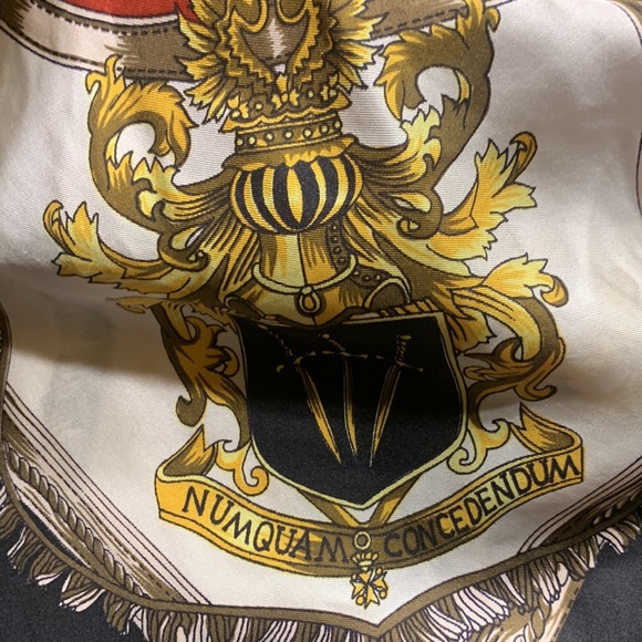 LORIS AZZARO PARIS SILK SCARF EQUESTRIAN HORSEBIT HARNESS CALÈCHE COACH CARRIAGE - Picture 7 of 11